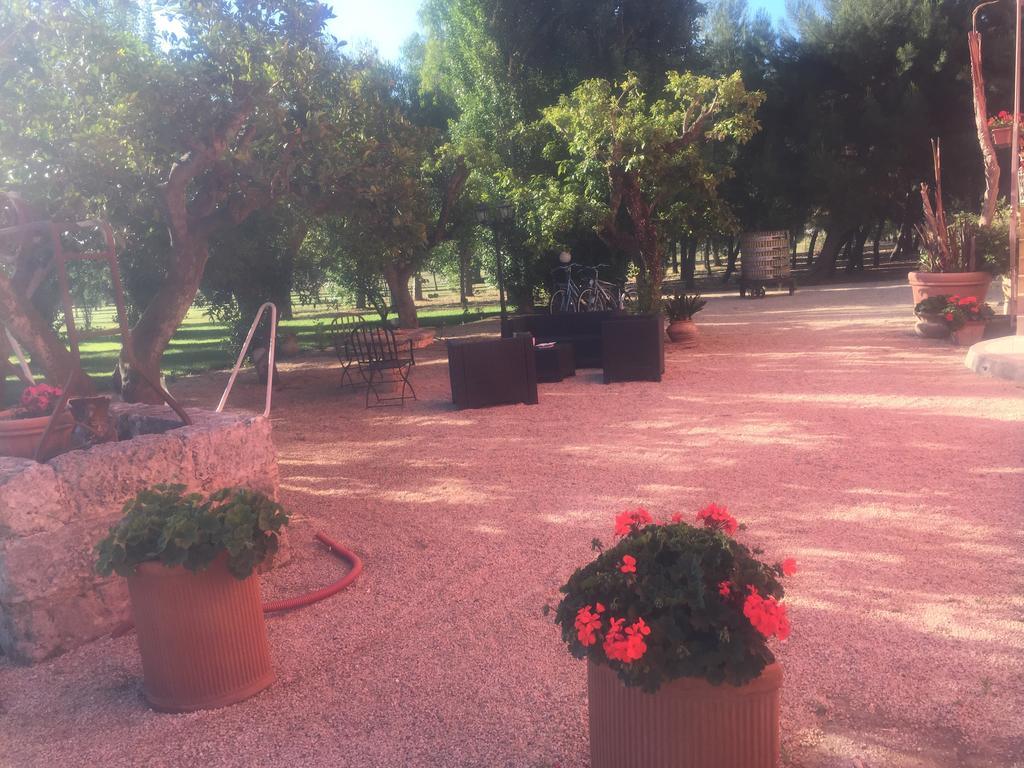 Tenuta Monaci La Murra Carmiano  Exterior foto